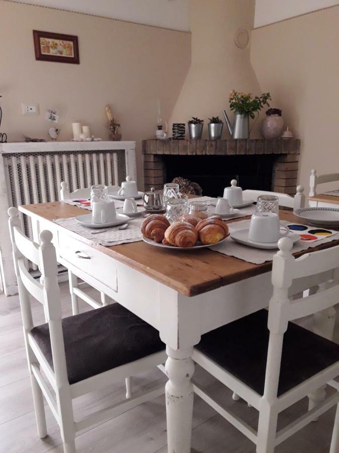 Casavittorio Bed & Breakfast ซาน จิโอวานนิ อิน มาริยาโน ภายนอก รูปภาพ